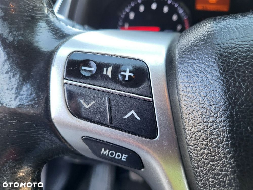 Toyota Avensis - 37