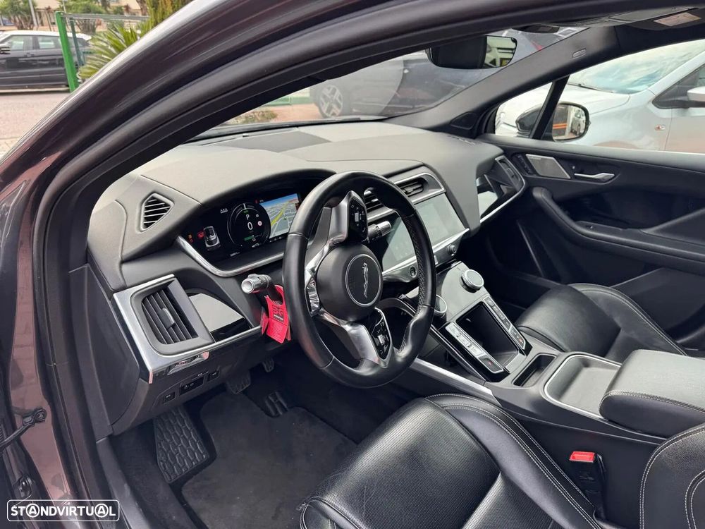 Jaguar I-Pace - 18