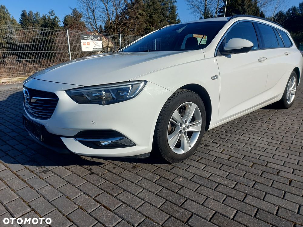 Opel Insignia 2.0 CDTI - 9