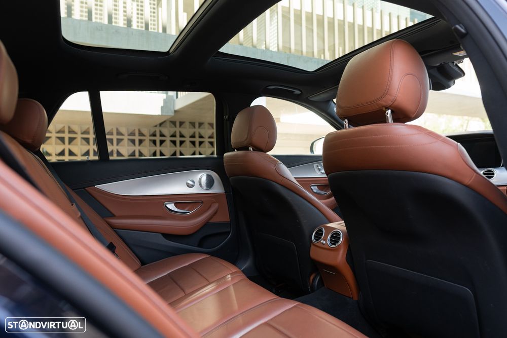 Mercedes-Benz E 220 - 13