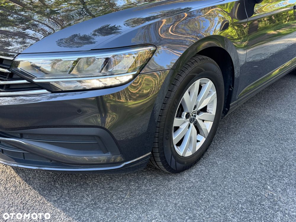 Volkswagen Passat 1.5 TSI EVO Essence DSG - 3
