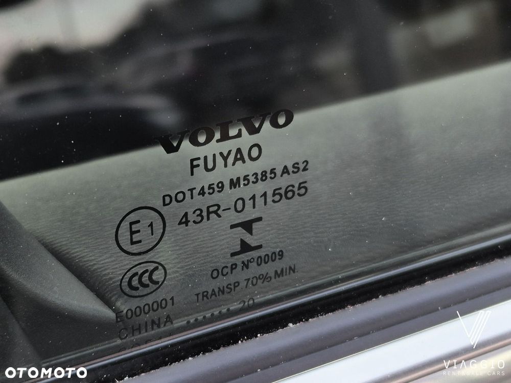 Volvo V60 D3 Momentum Pro - 32