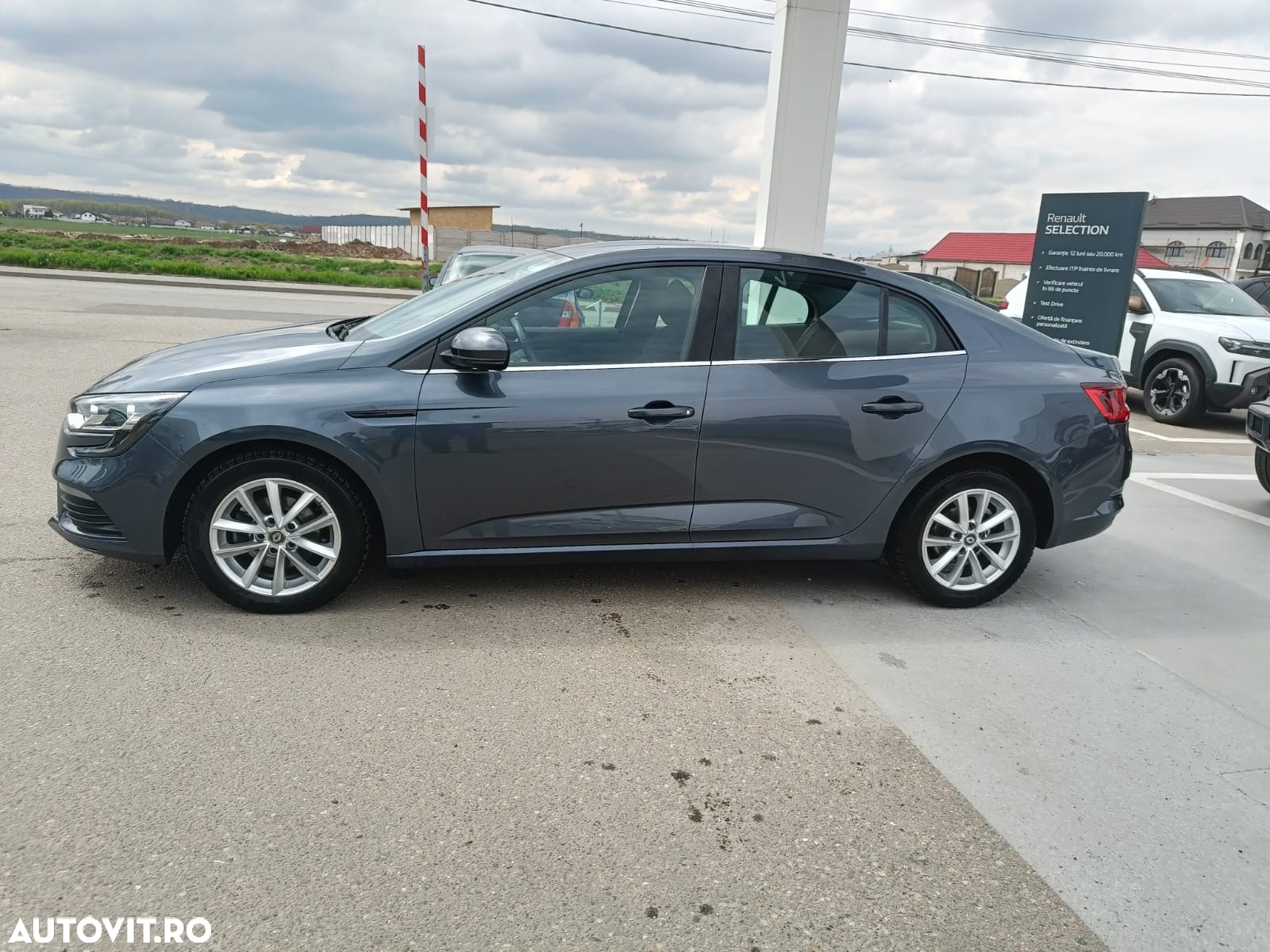 Renault Megane Blue dCi 116 EDC Zen - 7