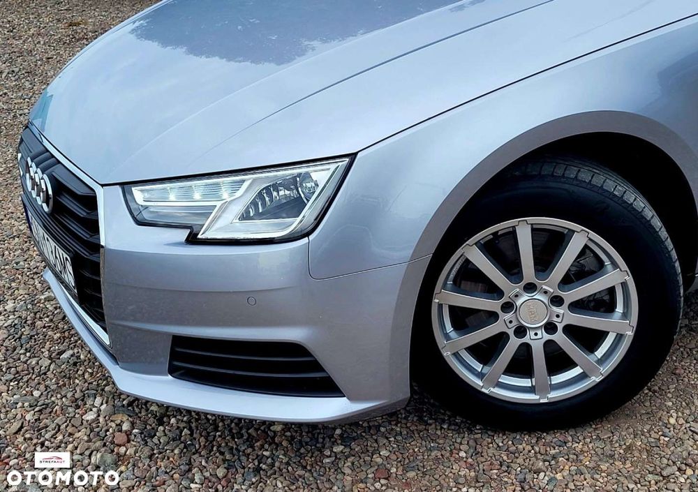 Audi A4 Avant - 32