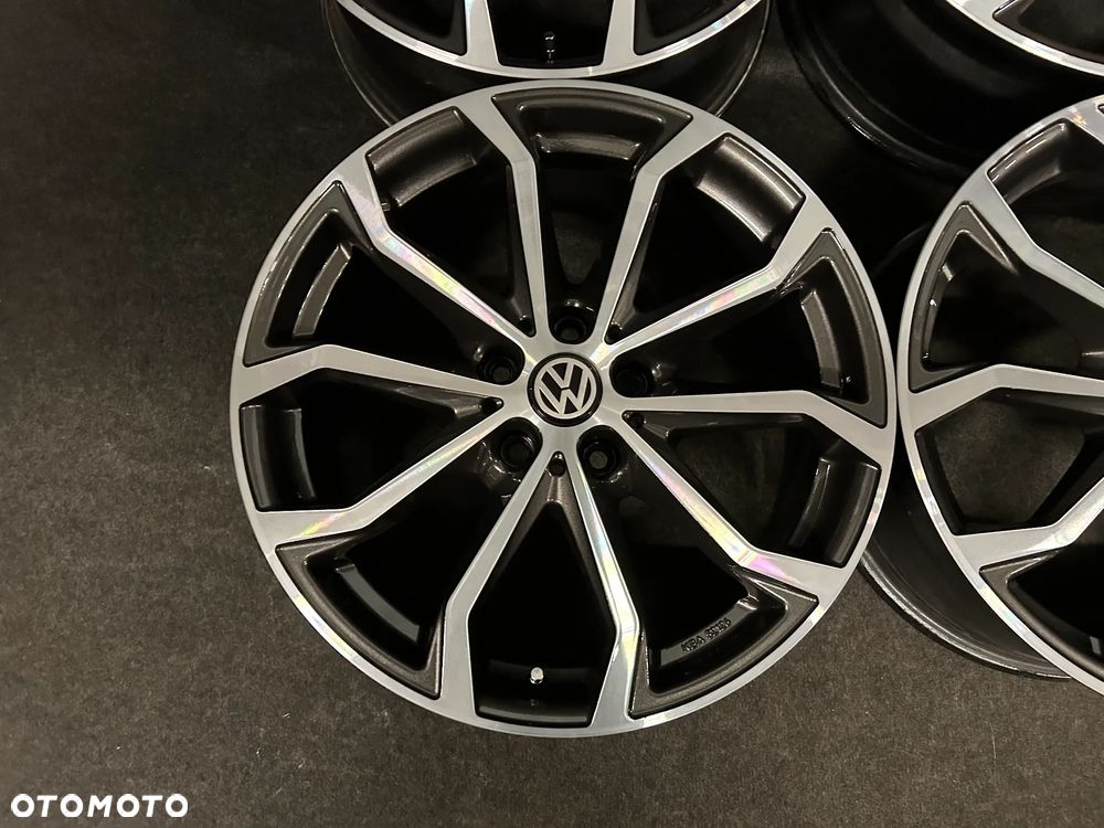 Alufelgi VW Golf 8, 7, 6, 5, Touran Caddy, Skoda Octavia III, II, Seat Leon 18 cali 5x112 4szt. Ładne! - 5