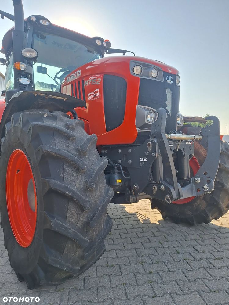 Kubota M7 152 - 11