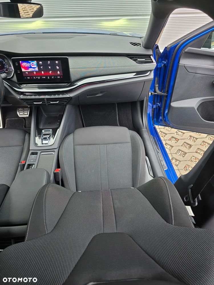 Skoda Octavia 2.0 TDI DSG Sportline - 26