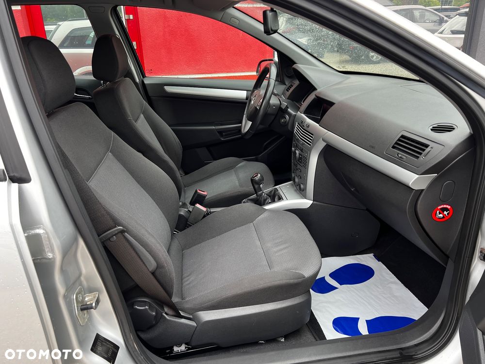 Opel Astra 1.6 Exklusiv - 7