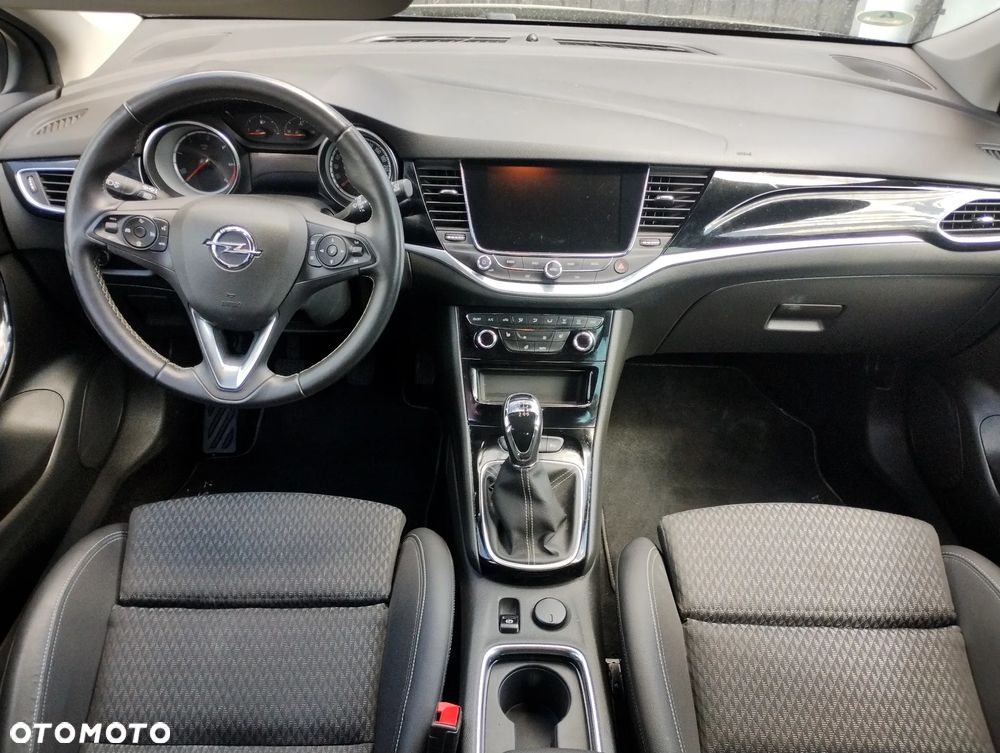 Opel Astra 1.6 D Start/Stop Business - 13