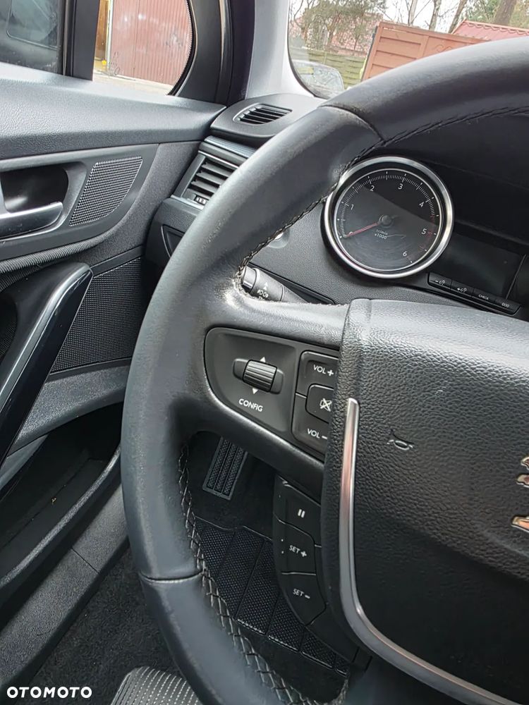 Peugeot 508 HDi 160 Allure - 32