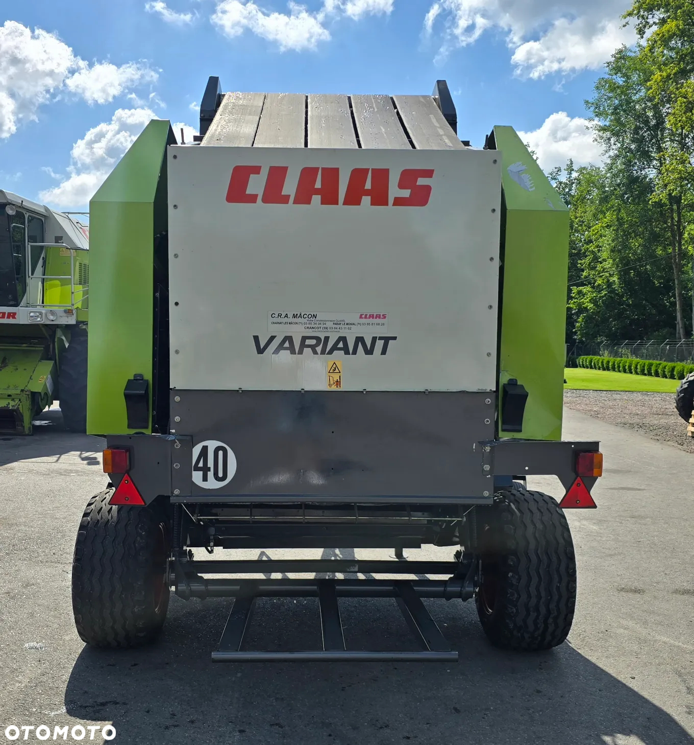 Claas Variant 370 - 8