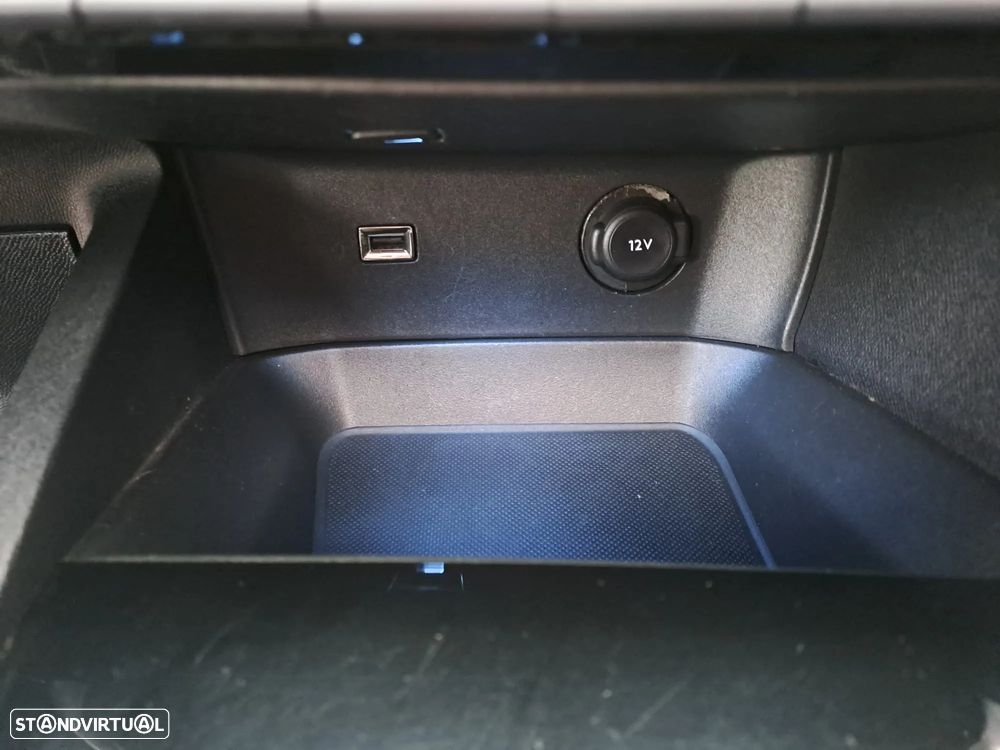 Peugeot 3008 PureTech 130 Stop & Start GPF Allure Pack - 17
