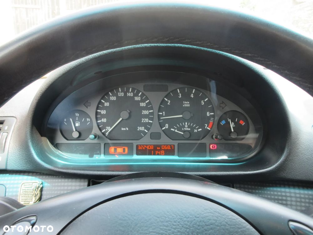 BMW Seria 3 - 11