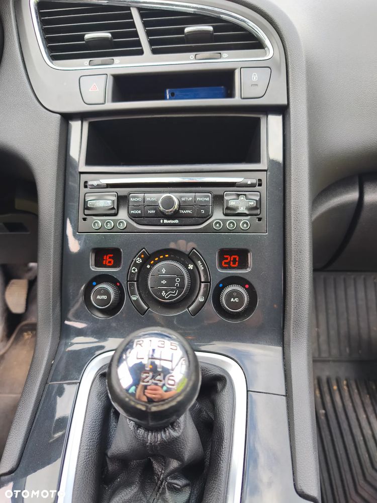 Peugeot 5008 2.0 HDi Business Line 7os - 8