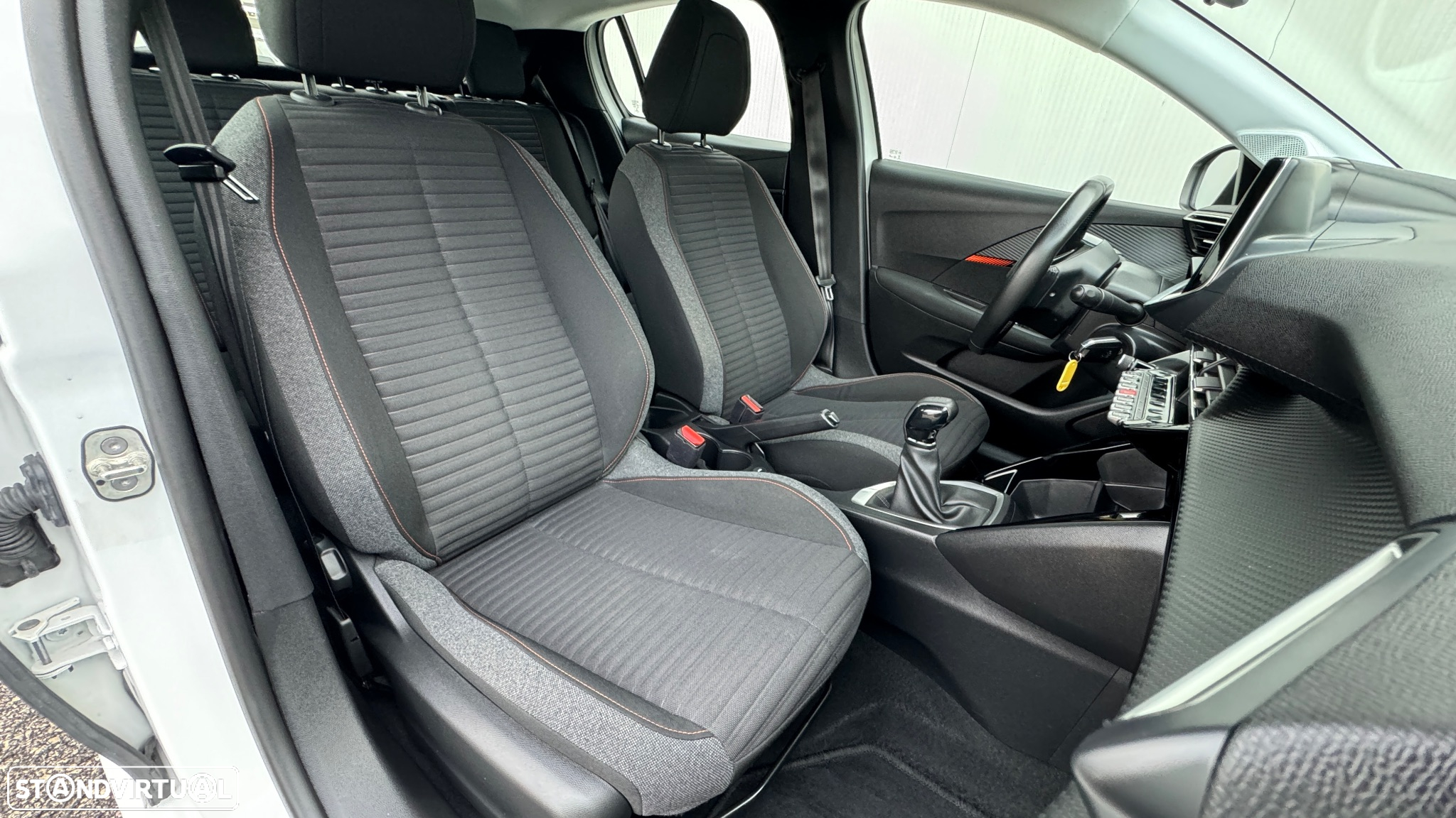 Peugeot 208 1.2 PureTech Active Pack - 8