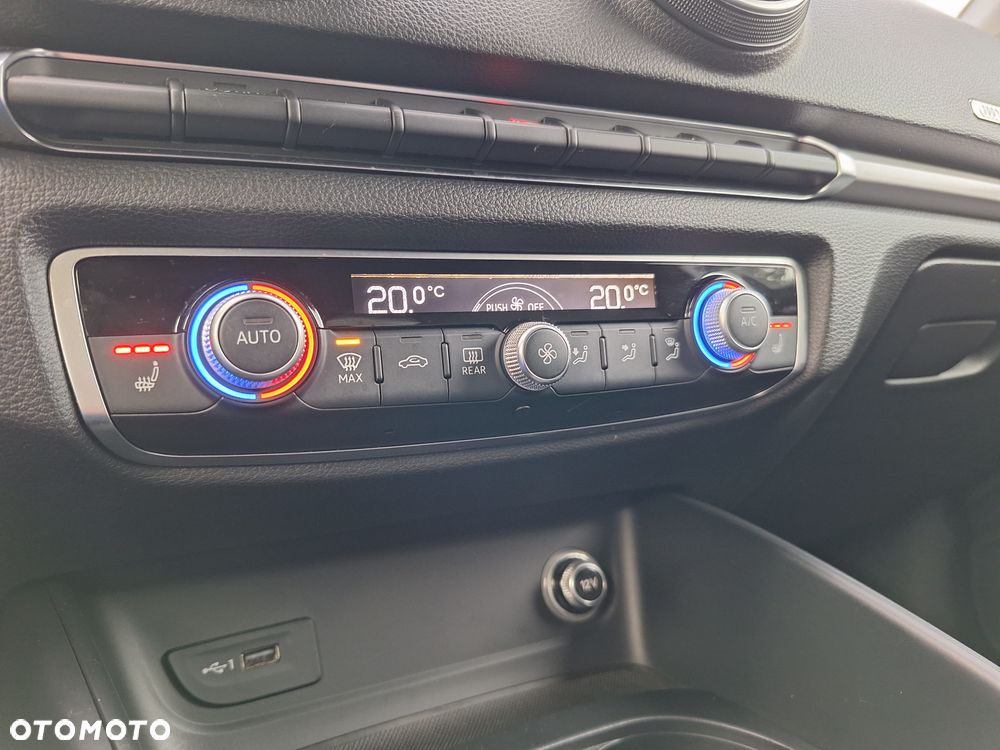Audi A3 Sportback 35 TFSI S tronic - 13