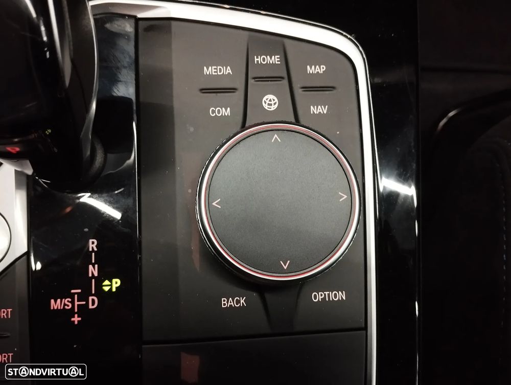 BMW 216 Gran Coupé d Pack Desportivo M - 38