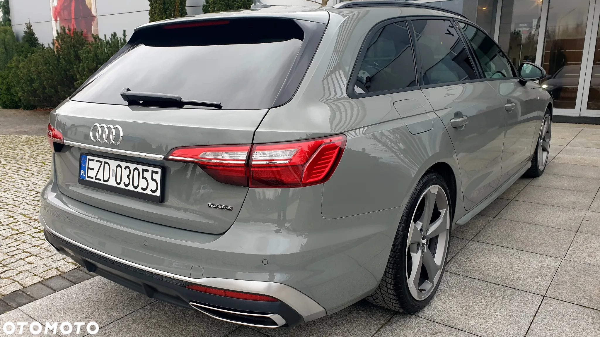 Audi A4 Avant 45 TDI quattro tiptronic S line - 13