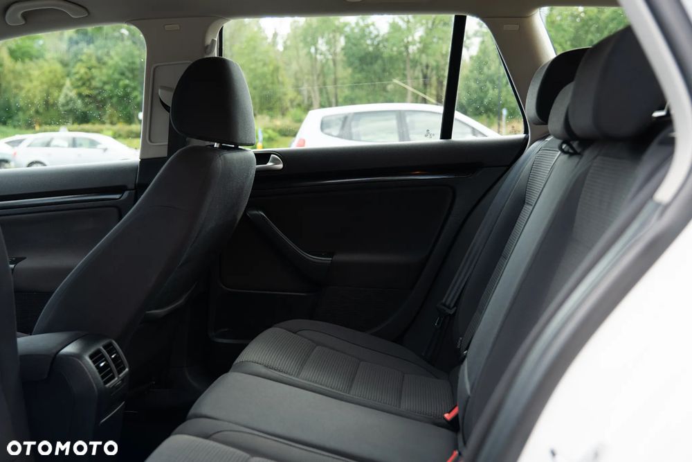 Volkswagen Golf 1.4 TSI Comfortline - 14