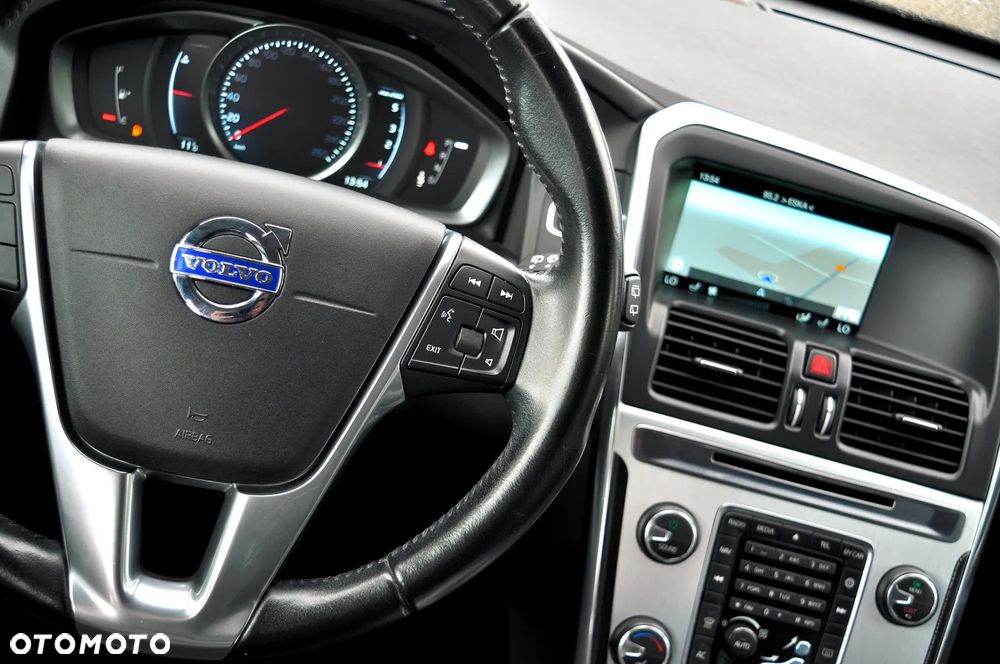 Volvo XC 60 D3 Geartronic Ocean Race - 23