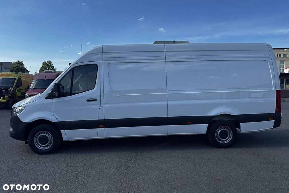 Mercedes-Benz Sprinter 317 CDI Długi PRO AUT 1.9 170KM - 6