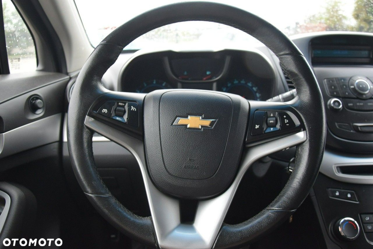 Chevrolet Orlando - 17