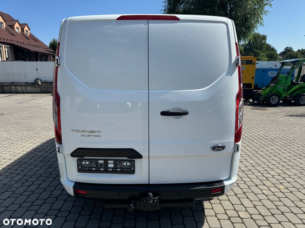 Ford Transit Custom - 6