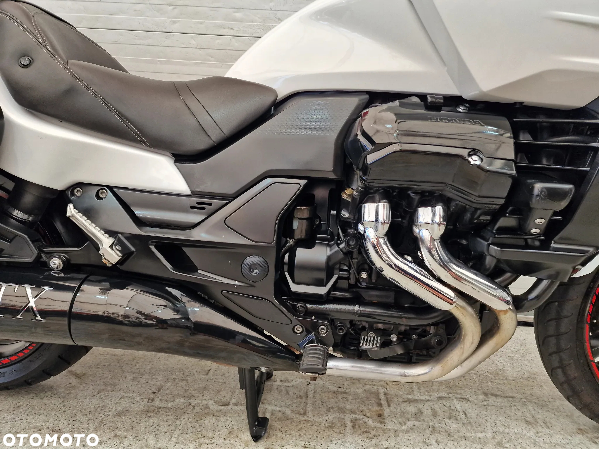 Honda CTX - 22