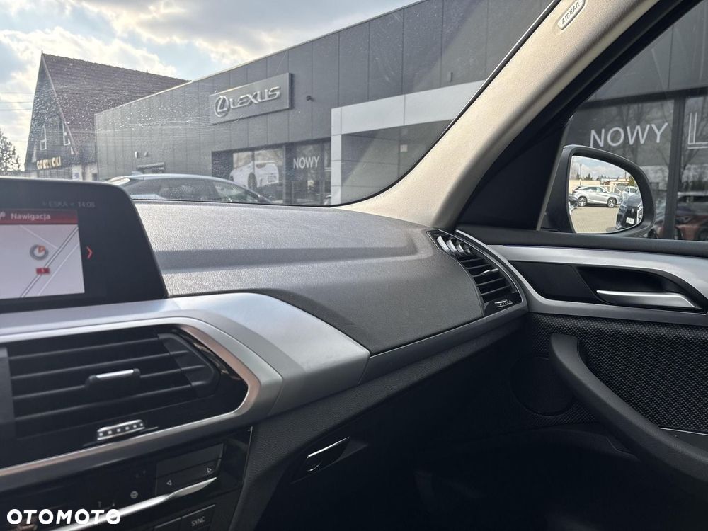 BMW X3 - 18