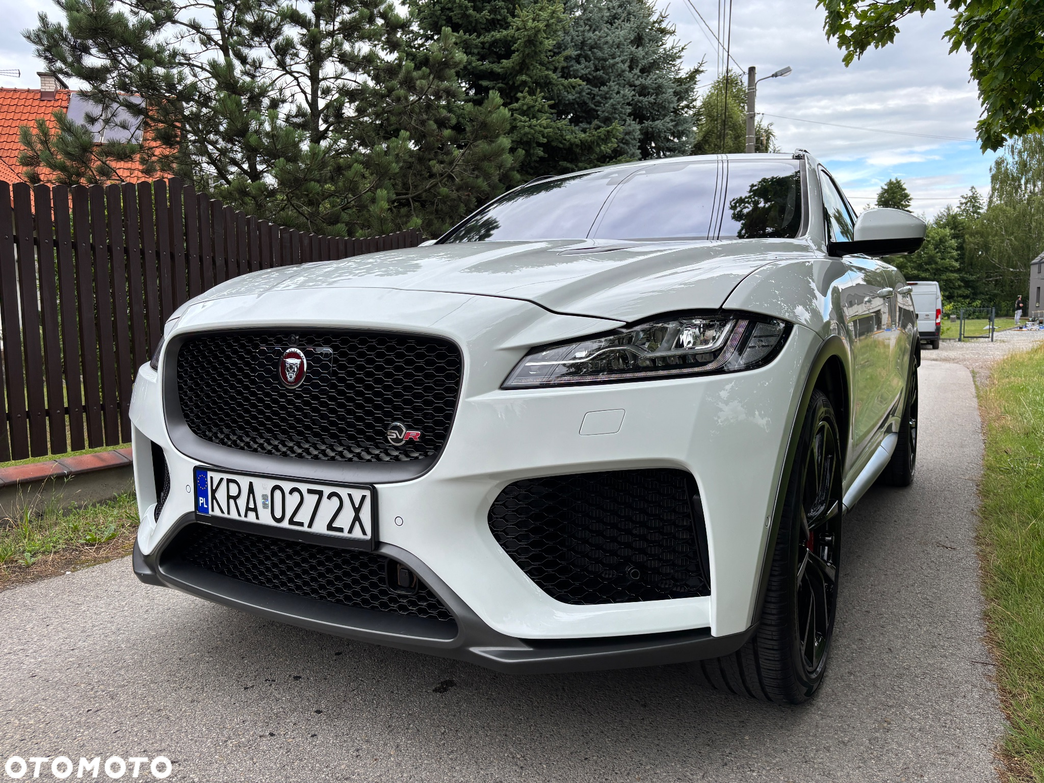 Jaguar F-Pace 5.0 V8 P550 AWD SVR - 5