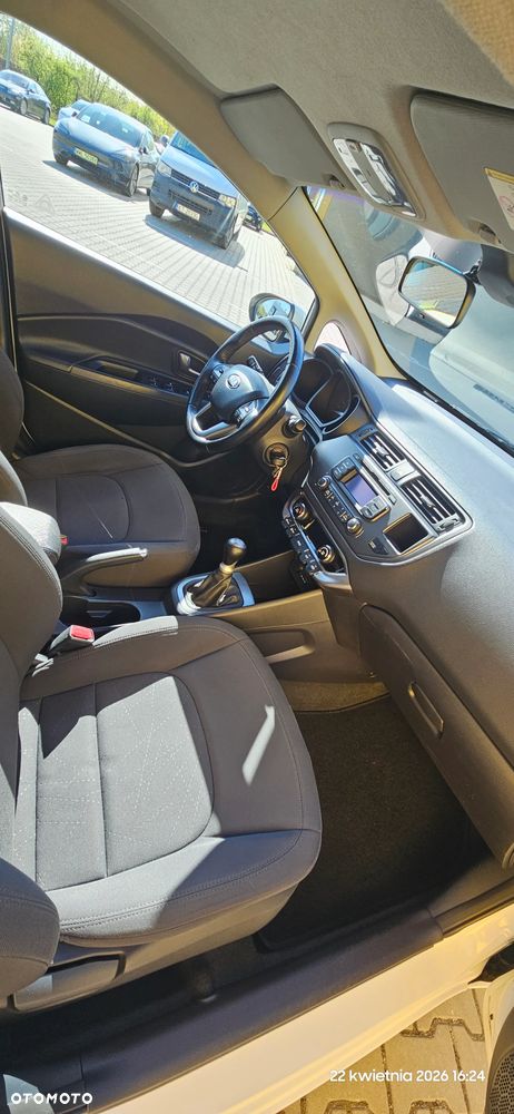 Kia Rio 1.2 M - 12