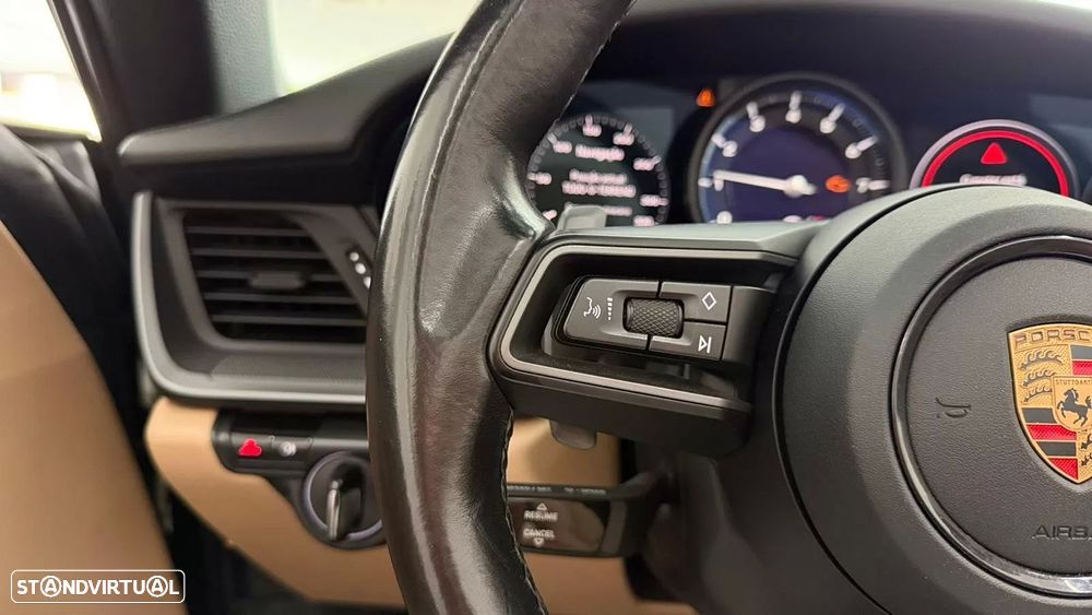 Porsche porsche-992 Carrera 4S Cabriolet PDK - 18