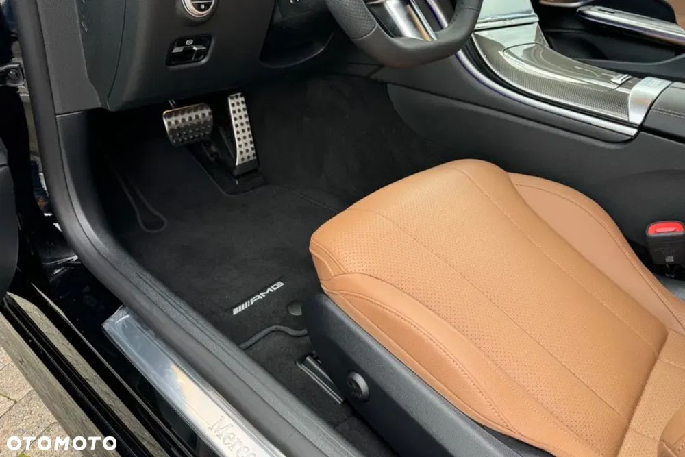 Mercedes-Benz CLE 200 mHEV 4-Matic AMG Line - 17