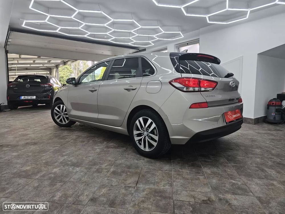 Hyundai i30 1.0 T-GDI Style — fotografia 6