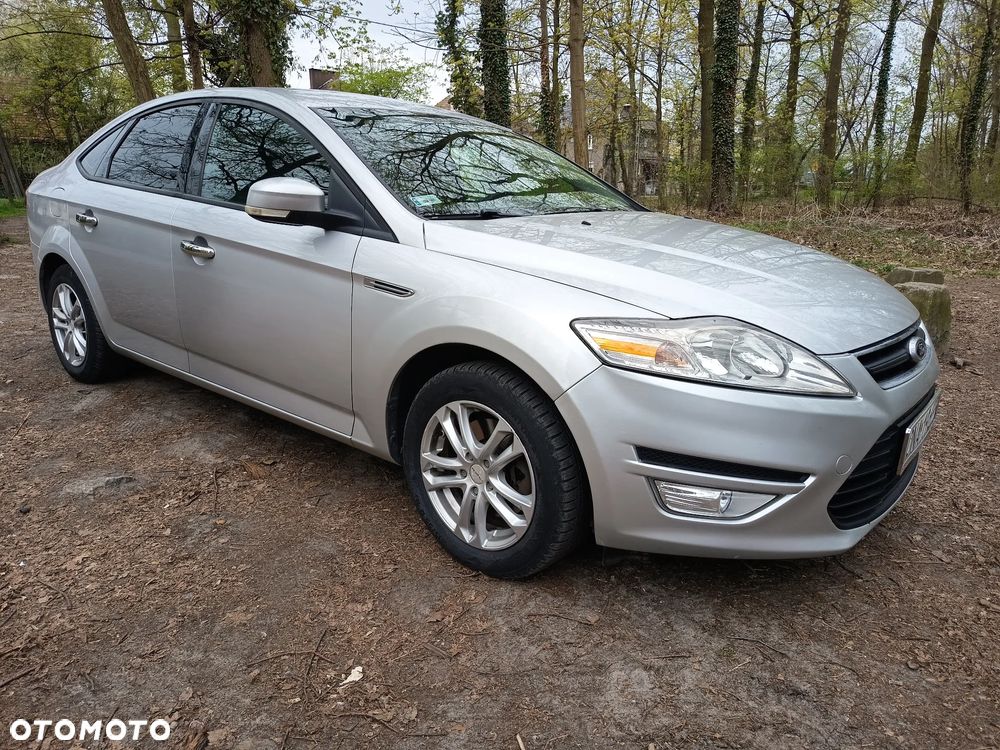 Ford Mondeo 2.0 Ghia - 2