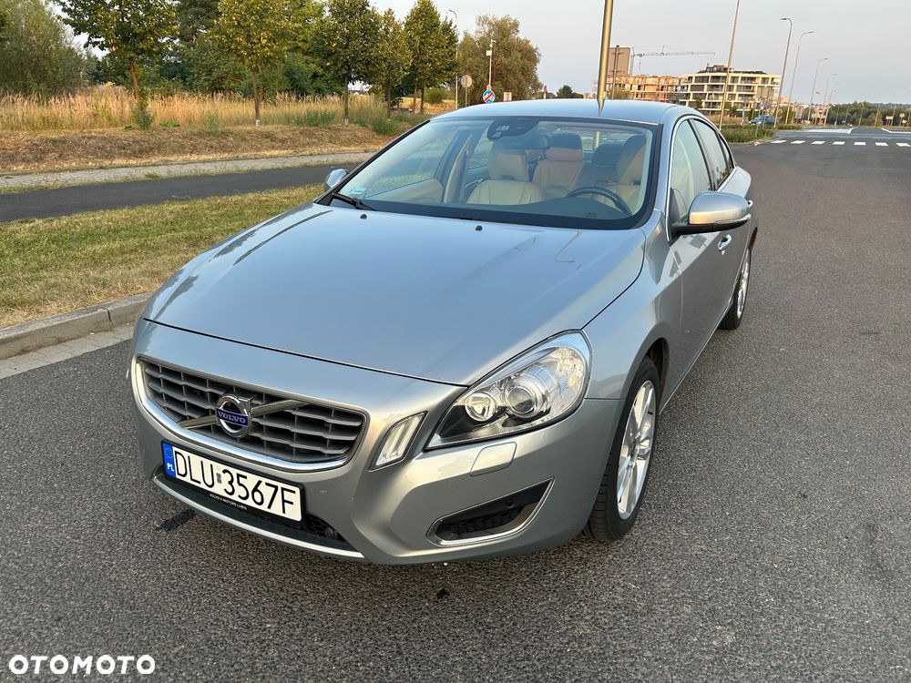 Volvo S60 - 3