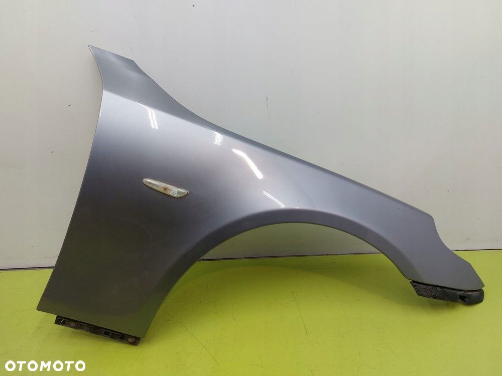 Błotnik przedni prawy BMW SERIA 5 E60 E61 03-07 SILBERGRAU METALLIC - 1