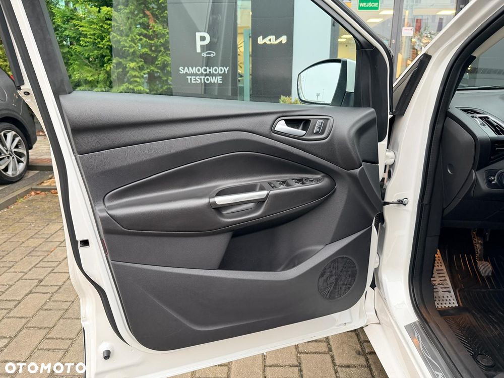 Ford Kuga 1.5 EcoBoost FWD Titanium ASS - 17