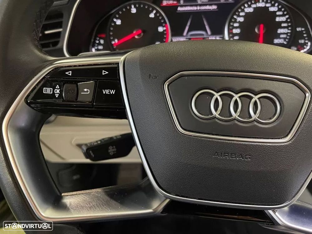 Audi A6 Avant 40 TDI Design S tronic - 25