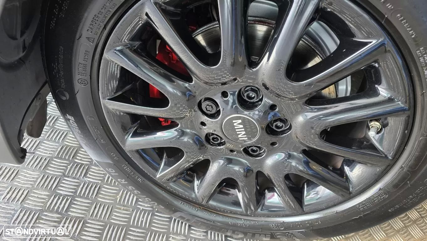MINI 5 Portas One D - 32