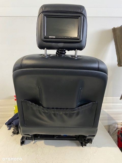 ZAGŁÓWEK MONITOR NECVOX MERCEDES W221 lewy - 2