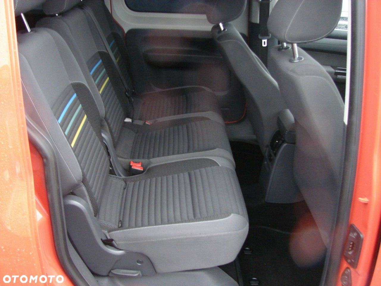 Volkswagen Caddy - 11