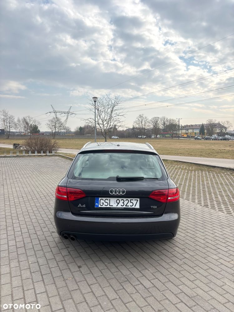 Audi A4 Avant - 5