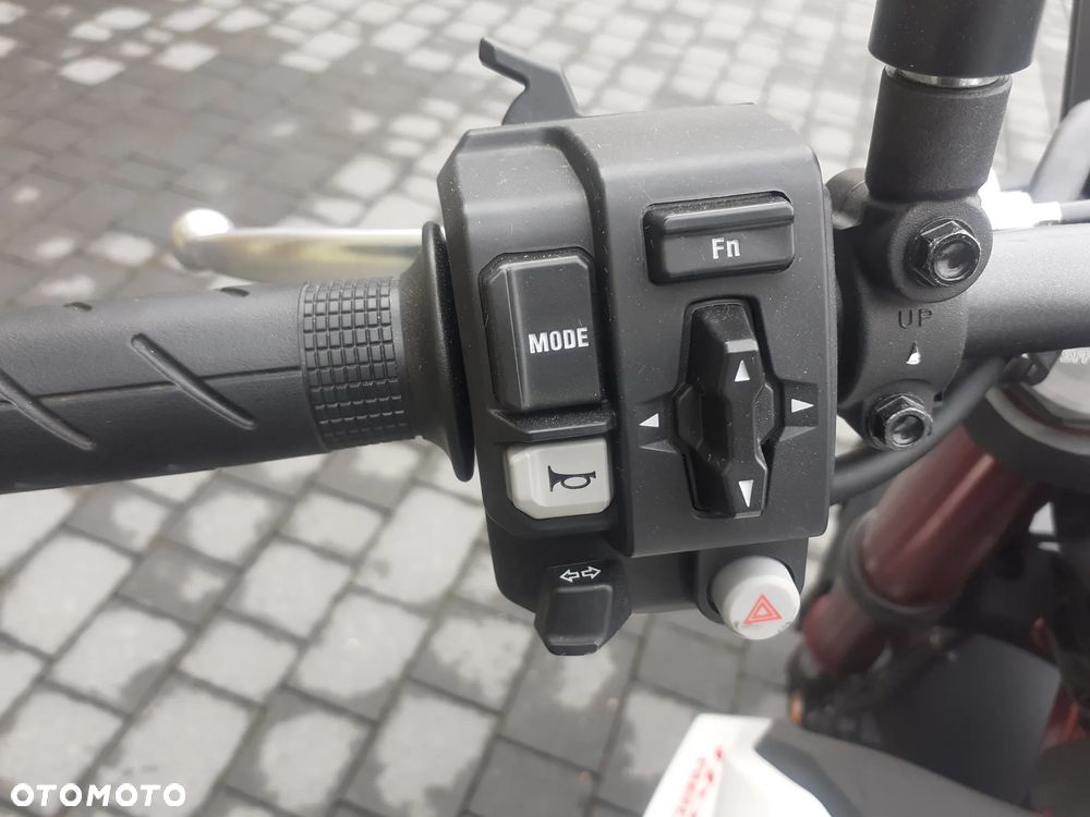 Honda Hornet - 20
