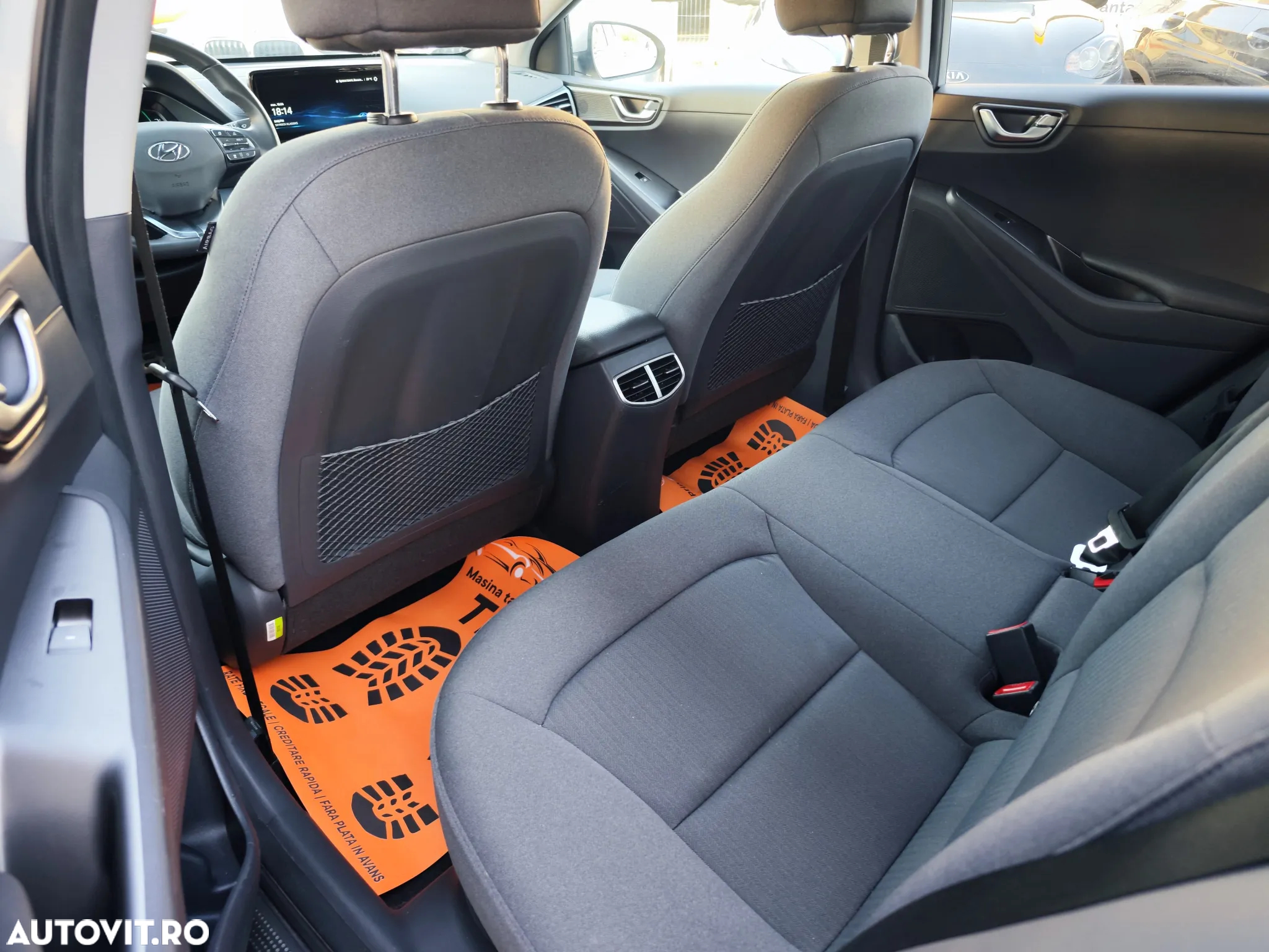 Hyundai IONIQ - 26