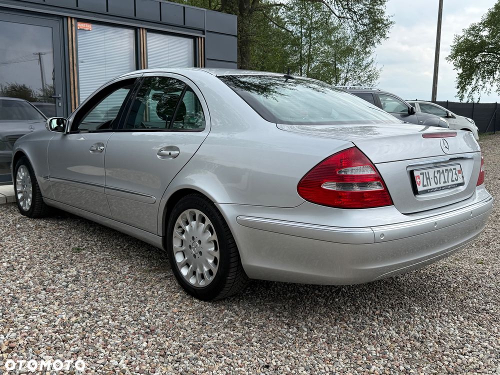 Mercedes-Benz Klasa E 500 7G-TRONIC Elegance - 10