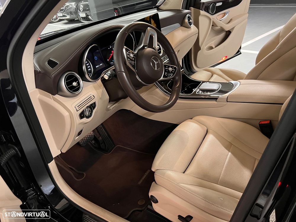 Mercedes-Benz GLC 300 e Coupé 4Matic - 22