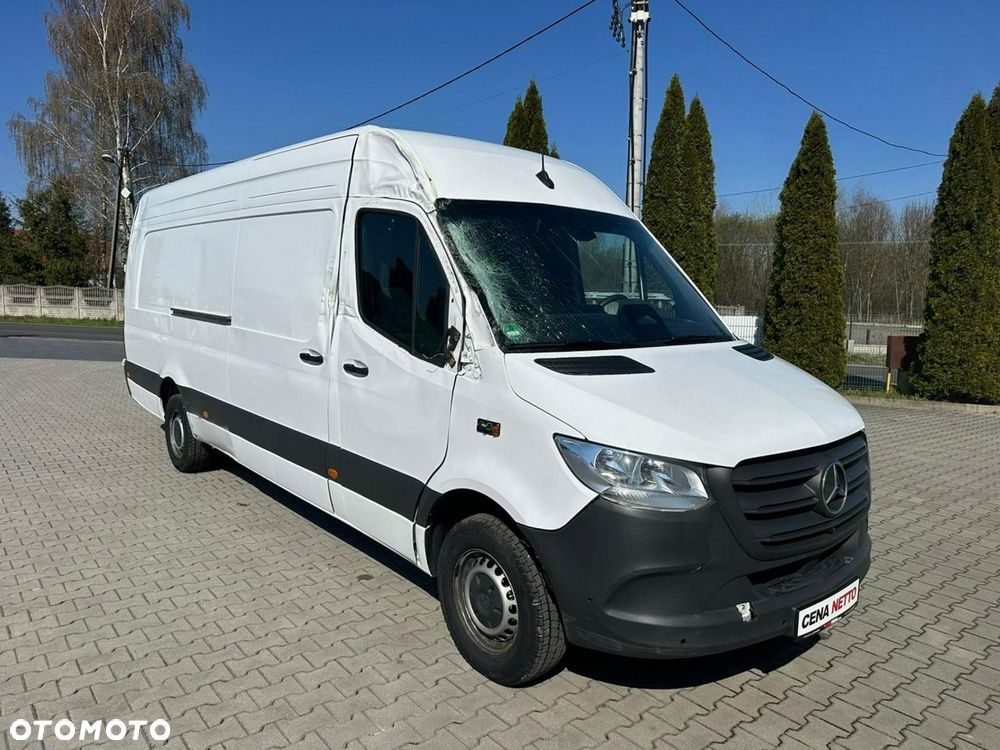 Mercedes-Benz Sprinter - 9