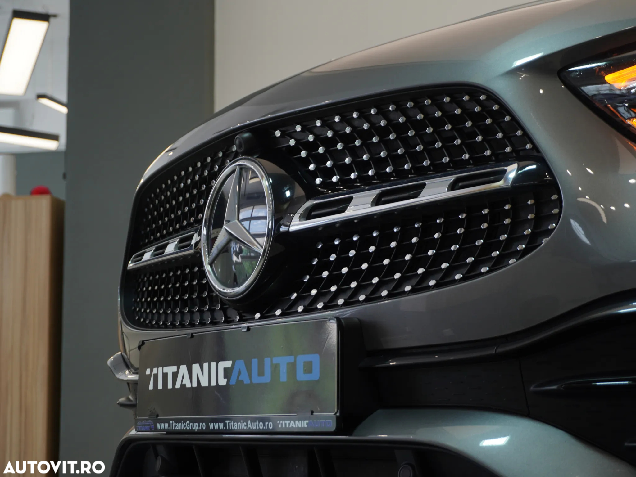 Mercedes-Benz GLA 250 4Matic 8G-DCT AMG Line - 15
