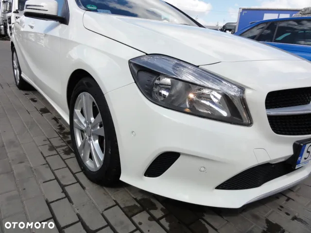 Mercedes-Benz Klasa A 180 d AMG Line - 18